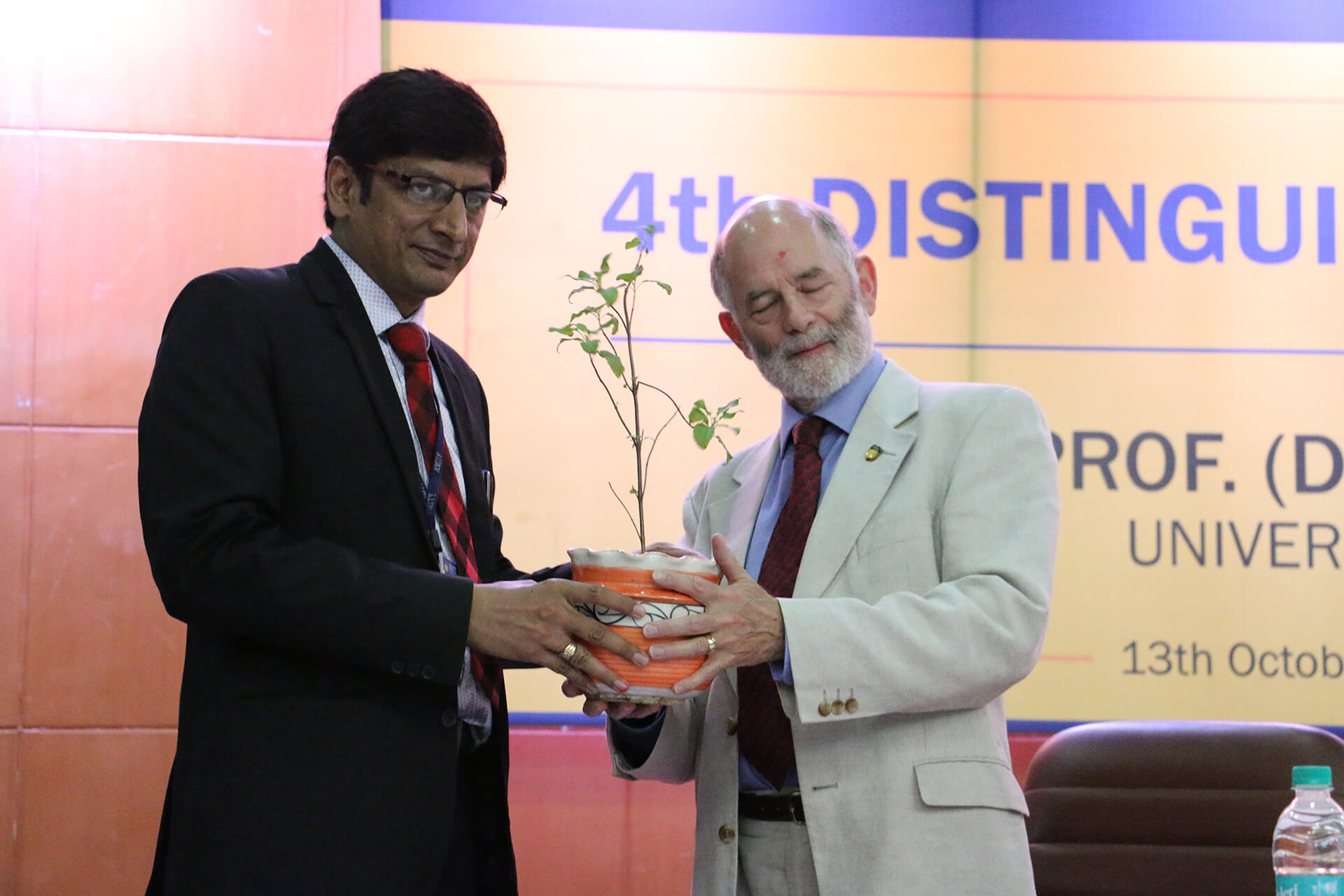 Prof. (Dr.) Peter Robinson